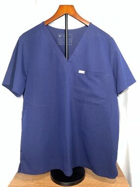 FIGS Scrub Top XL Men Navy V-Neck Technical Collection Medical Uniform